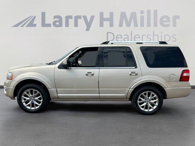 Photo of 2017 White Gold Ford Expedition
