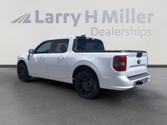 Photo of 2025 White Ford Maverick