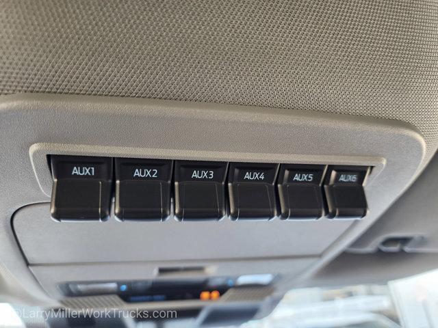 Photo of 2026 White Ford F-450