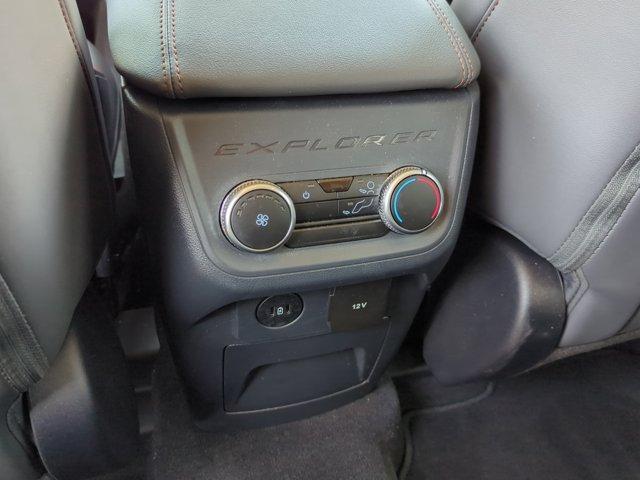 Photo of 2025 Black Ford Explorer