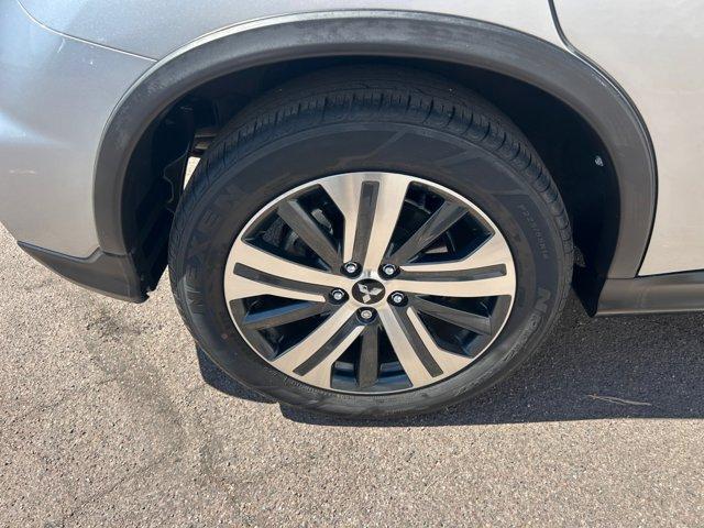 Photo of 2020 Mercury Gray Metallic Mitsubishi Outlander Sport