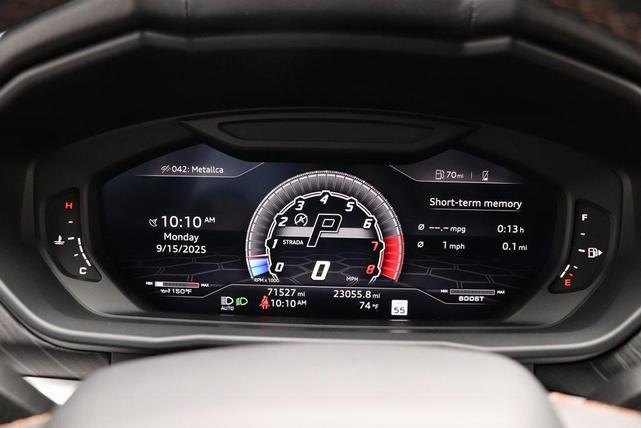 Photo of 2019 Black Lamborghini Urus