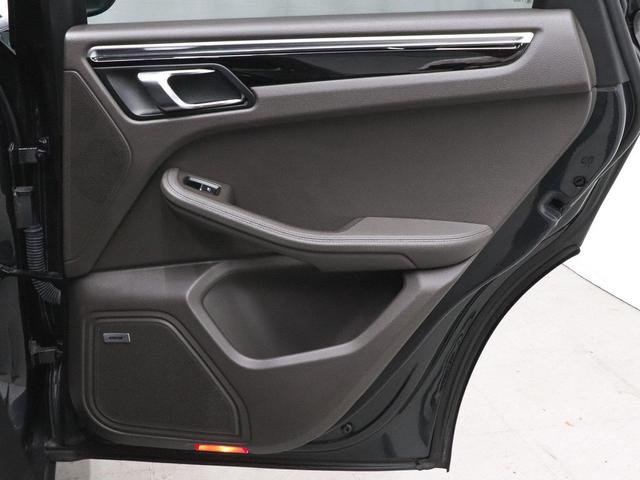 Photo of 2022 Volcano Grey Metallic Porsche Macan