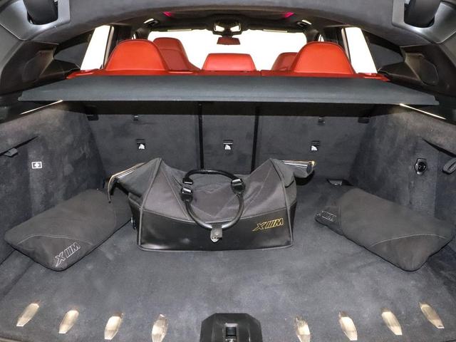 Photo of 2024 Dravit Grey Metallic BMW XM