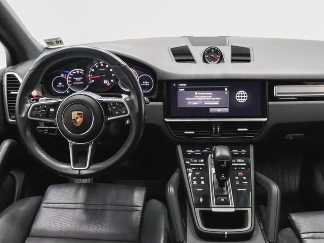 Photo of 2023 Black Porsche Cayenne