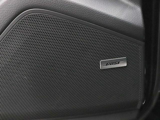 Photo of 2023 Black Porsche Cayenne