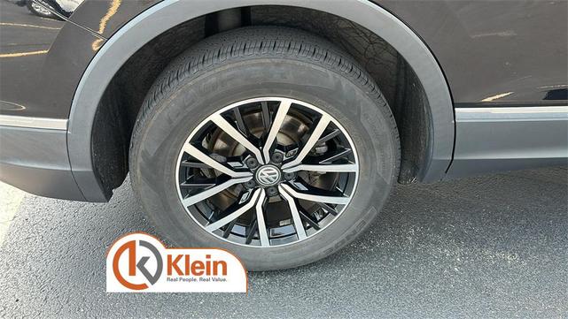 Photo of 2021 Black Volkswagen Tiguan