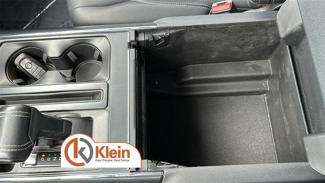 Photo of 2022 Agate Black Metallic Ford F-150