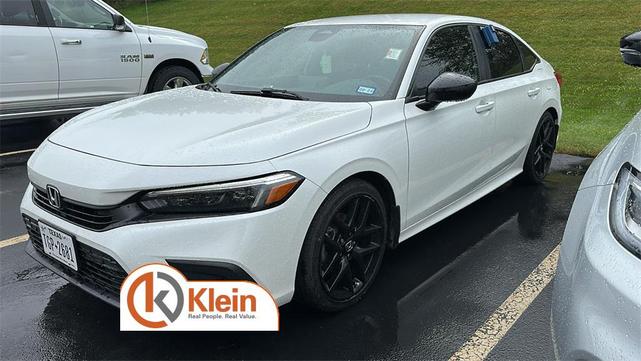 Photo of 2023 White Honda Civic