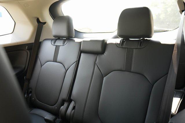 Photo of 2025 Platinum White Pearl Honda Pilot