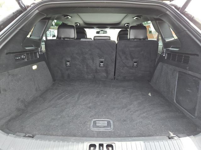 Photo of 2016 White Platinum Metallic Tri-Coat Lincoln MKX