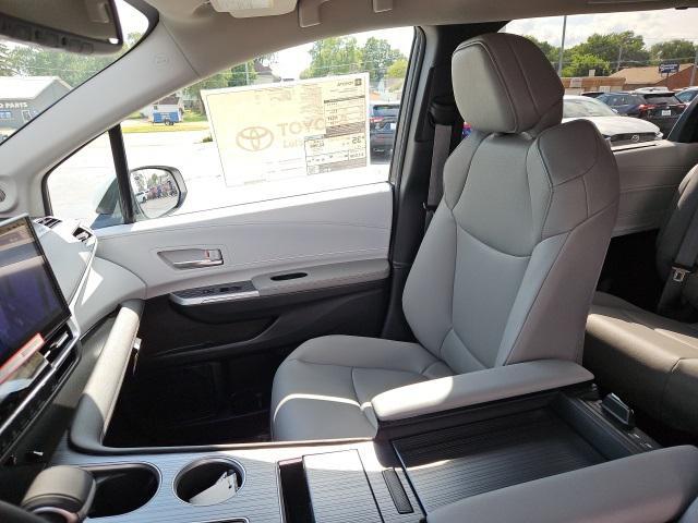 Photo of 2025 0089 Toyota Sienna