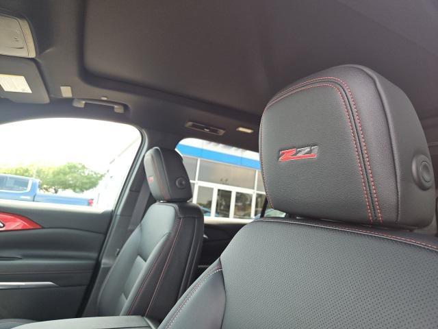 Photo of 2026 Mosaic Black Metallic Chevrolet Traverse