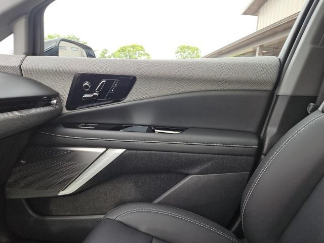 Photo of 2025 Argent Silver Metallic Cadillac OPTIQ