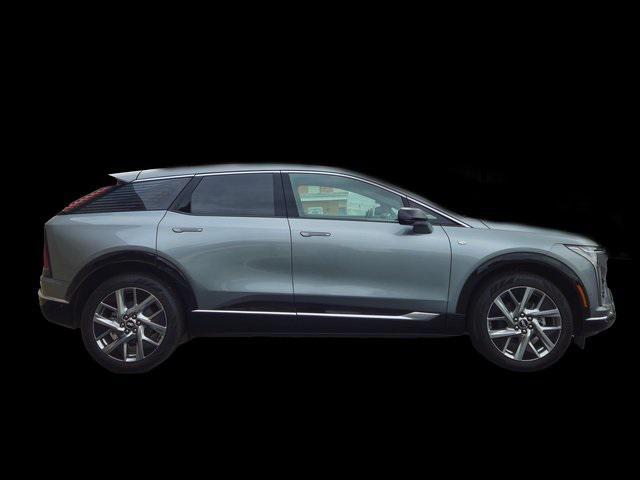 Photo of 2025 Argent Silver Metallic Cadillac OPTIQ