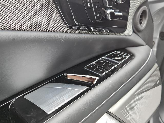 Photo of 2025 Argent Silver Metallic Cadillac OPTIQ