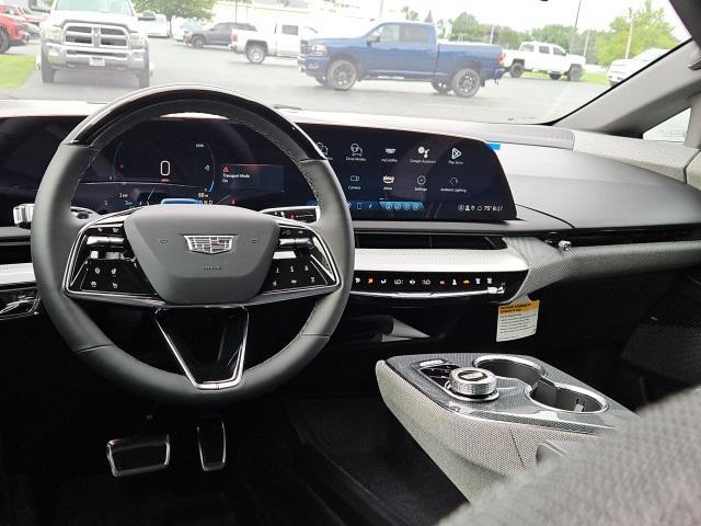 Photo of 2025 Argent Silver Metallic Cadillac OPTIQ
