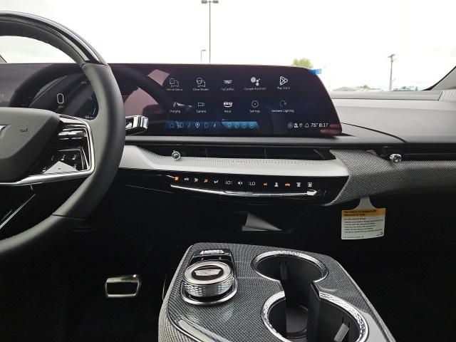 Photo of 2025 Argent Silver Metallic Cadillac OPTIQ
