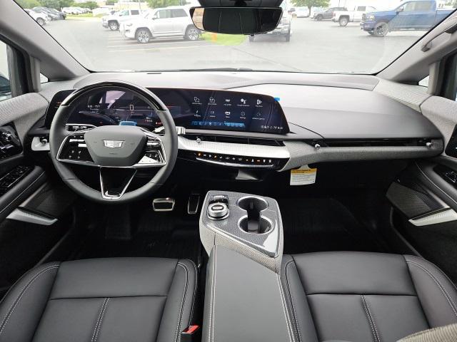 Photo of 2025 Argent Silver Metallic Cadillac OPTIQ