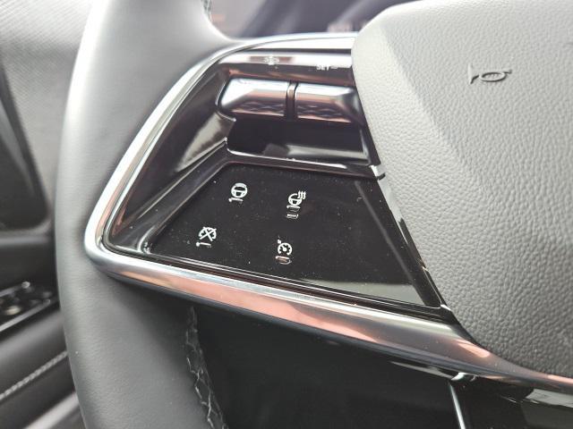 Photo of 2025 Argent Silver Metallic Cadillac OPTIQ