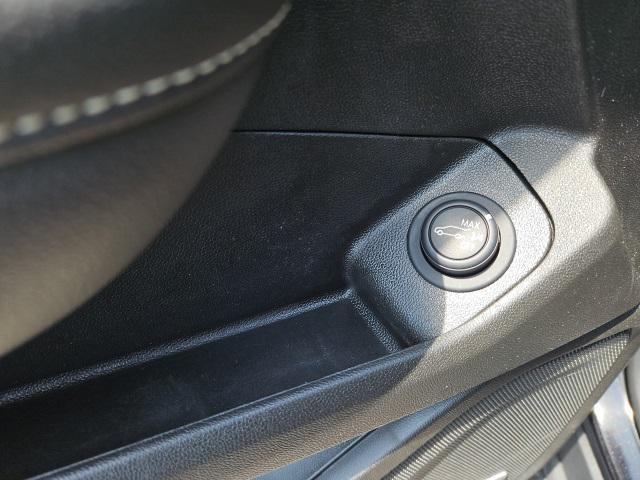 Photo of 2023 Ebony Twilight Metallic GMC Terrain
