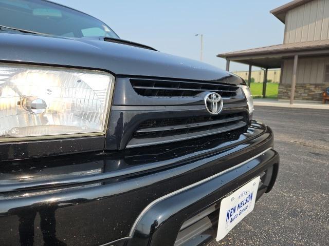 Photo of 2001 Black Toyota 4Runner