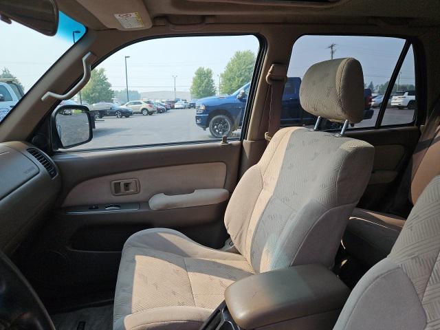 Photo of 2001 Black Toyota 4Runner