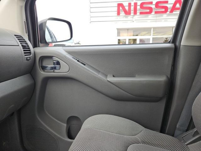Photo of 2014 Night Armor Nissan Frontier