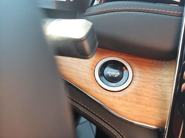 Photo of 2024 Velvet Red Pearlcoat Jeep Grand Cherokee L