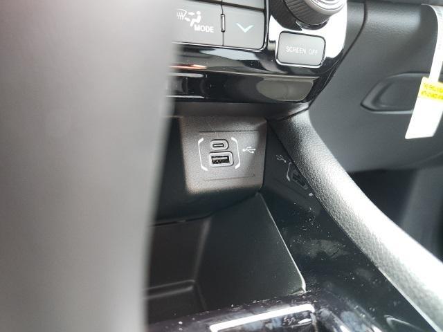 Photo of 2025 Bright White Clearcoat Jeep Compass
