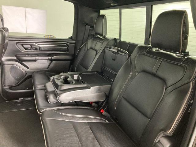 Photo of 2022 Diamond Black RAM 1500