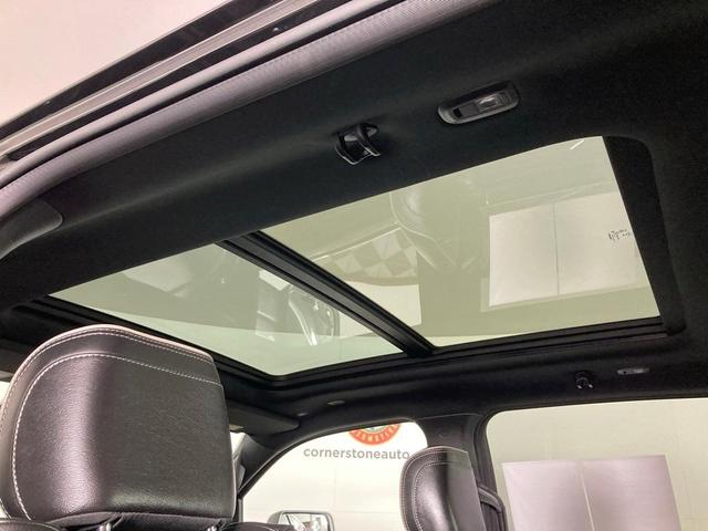 Photo of 2022 Diamond Black RAM 1500