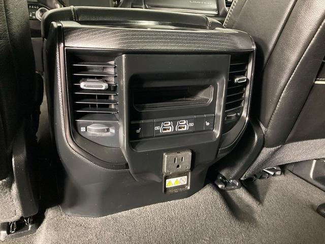 Photo of 2022 Diamond Black RAM 1500