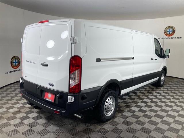 Photo of 2025 Oxford White Ford Transit-350