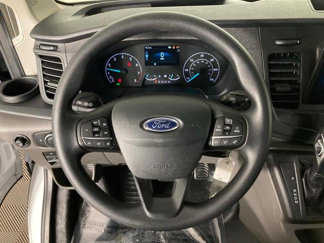 Photo of 2025 Oxford White Ford Transit-350