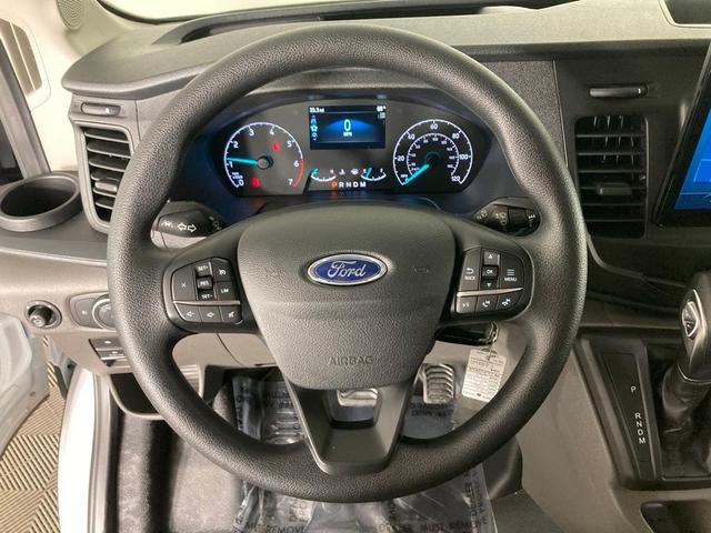 Photo of 2025 Oxford White Ford Transit-350