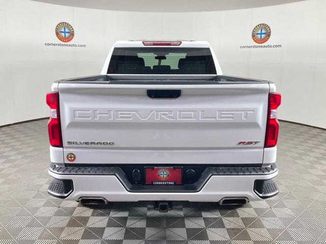 Photo of 2022 Summit White Chevrolet Silverado 1500