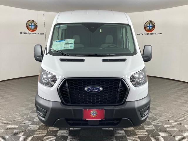 Photo of 2025 Oxford White Ford Transit-250