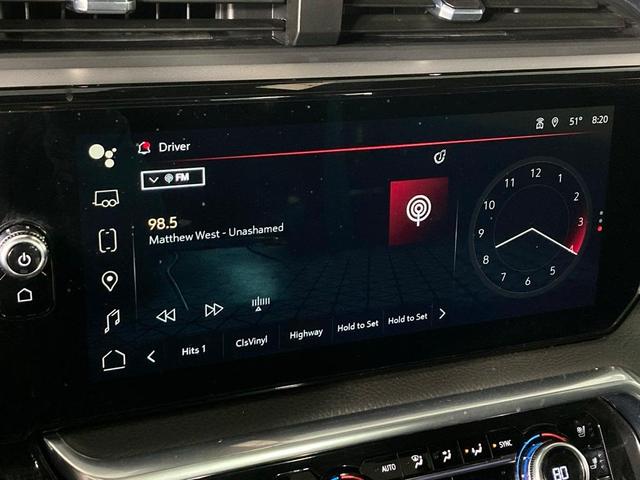 Photo of 2023 Summit White GMC Sierra 1500