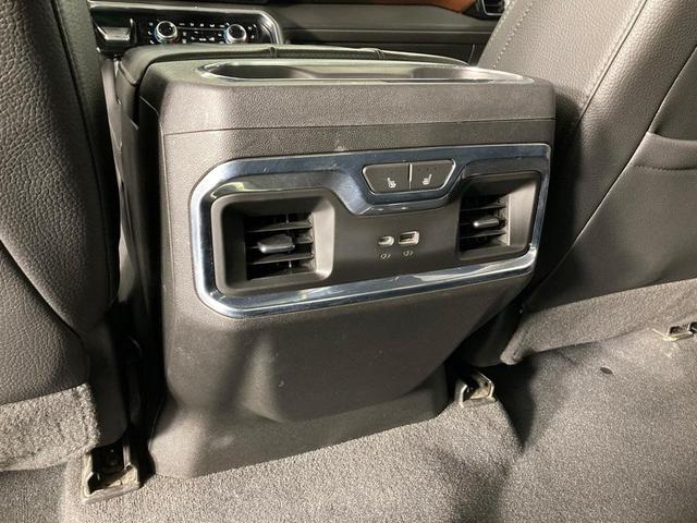 Photo of 2023 Summit White GMC Sierra 1500