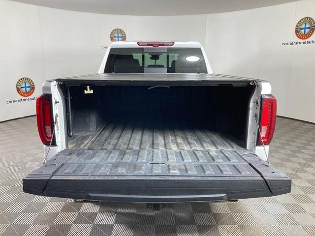 Photo of 2023 Summit White GMC Sierra 1500