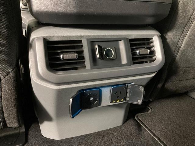 Photo of 2025 Oxford White Ford F-150
