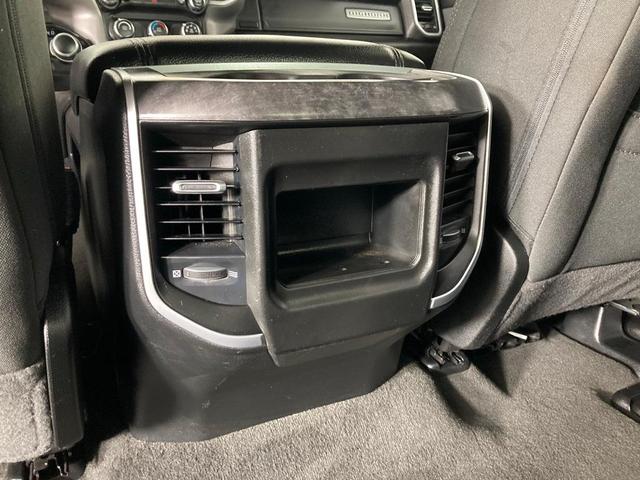 Photo of 2022 Bright White Clearcoat RAM 1500