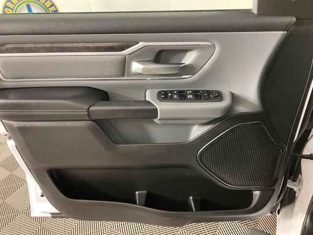 Photo of 2022 Bright White Clearcoat RAM 1500