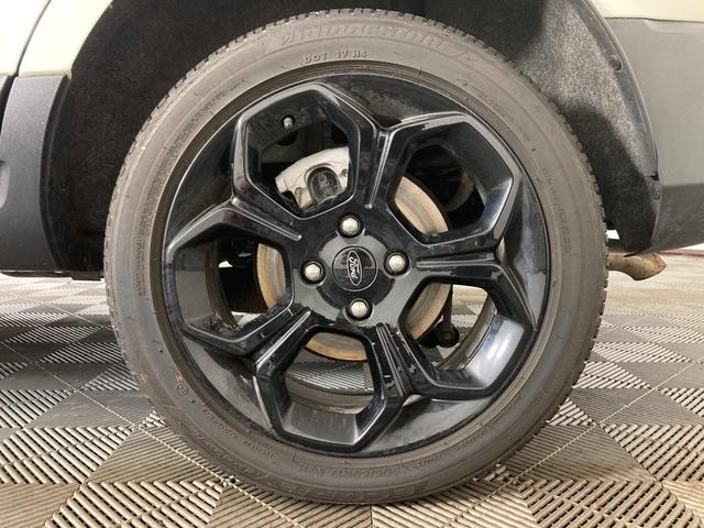 Photo of 2022 Diamond White Ford EcoSport