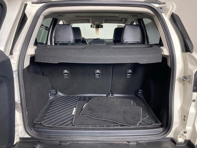 Photo of 2022 Diamond White Ford EcoSport