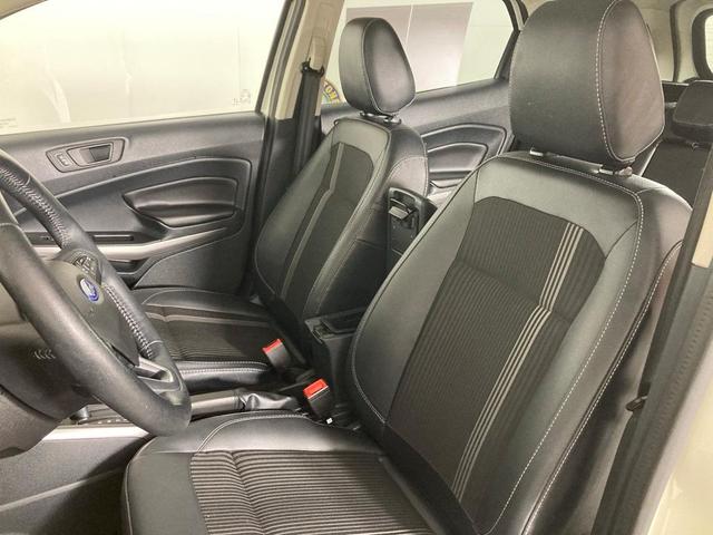 Photo of 2022 Diamond White Ford EcoSport