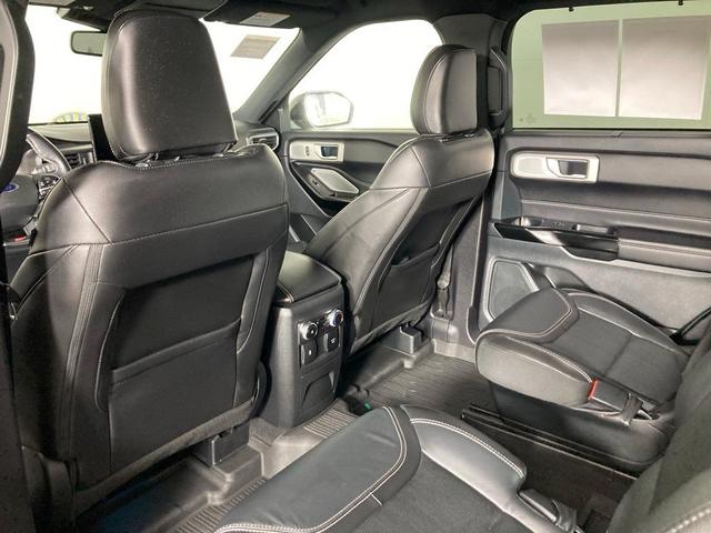 Photo of 2022 Stone Blue Metallic Ford Explorer