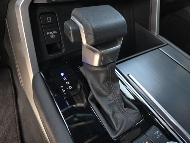 Photo of 2024 Midnight Black Metallic Toyota Tundra Hybrid