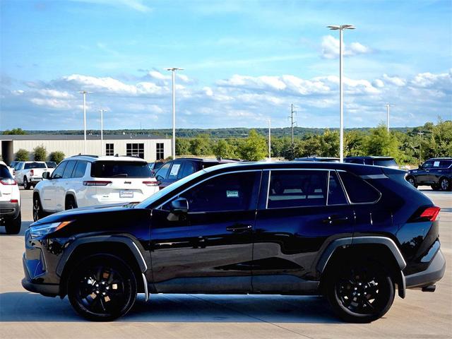Photo of 2024 Midnight Black Metallic Toyota RAV4
